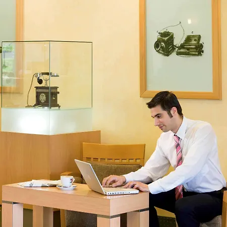 מלון Mercure Bad Homburg 4*