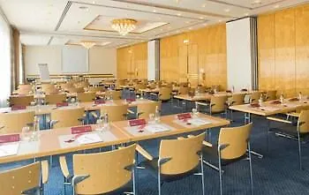 Mercure Bad Homburg מלון פרידריכסדורף