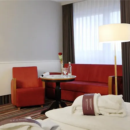 מלון Mercure Bad Homburg 4*