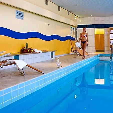 מלון Mercure Bad Homburg 4*