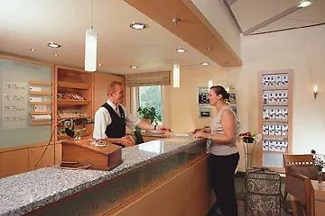 מלון Mercure Bad Homburg 4*